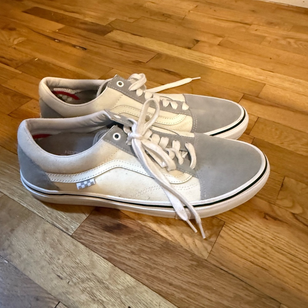 Vans Old Skool Sneakers - Gray & White Suede/Canvas - Men’s 13